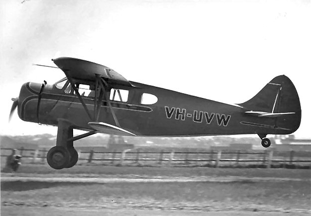 Waco YQC-6  A54-1 VH-UVW Photo Ed Coates